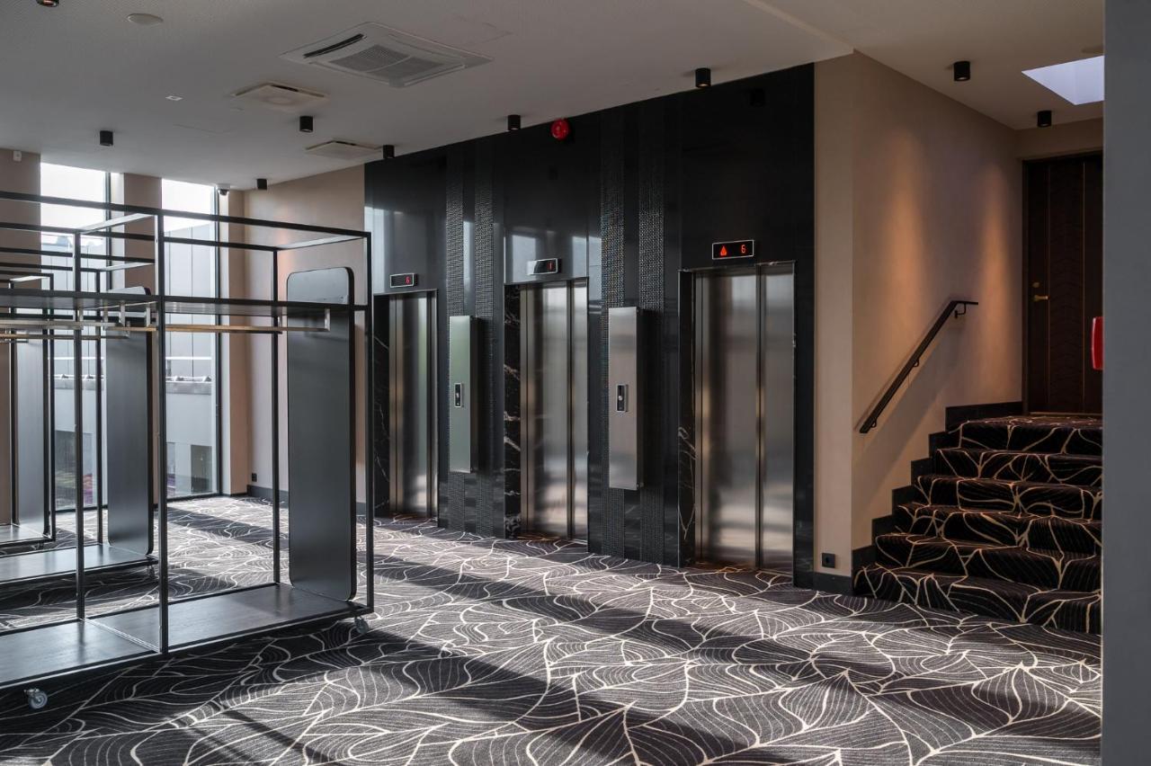 Movenpick Hotel Tallin Exterior foto