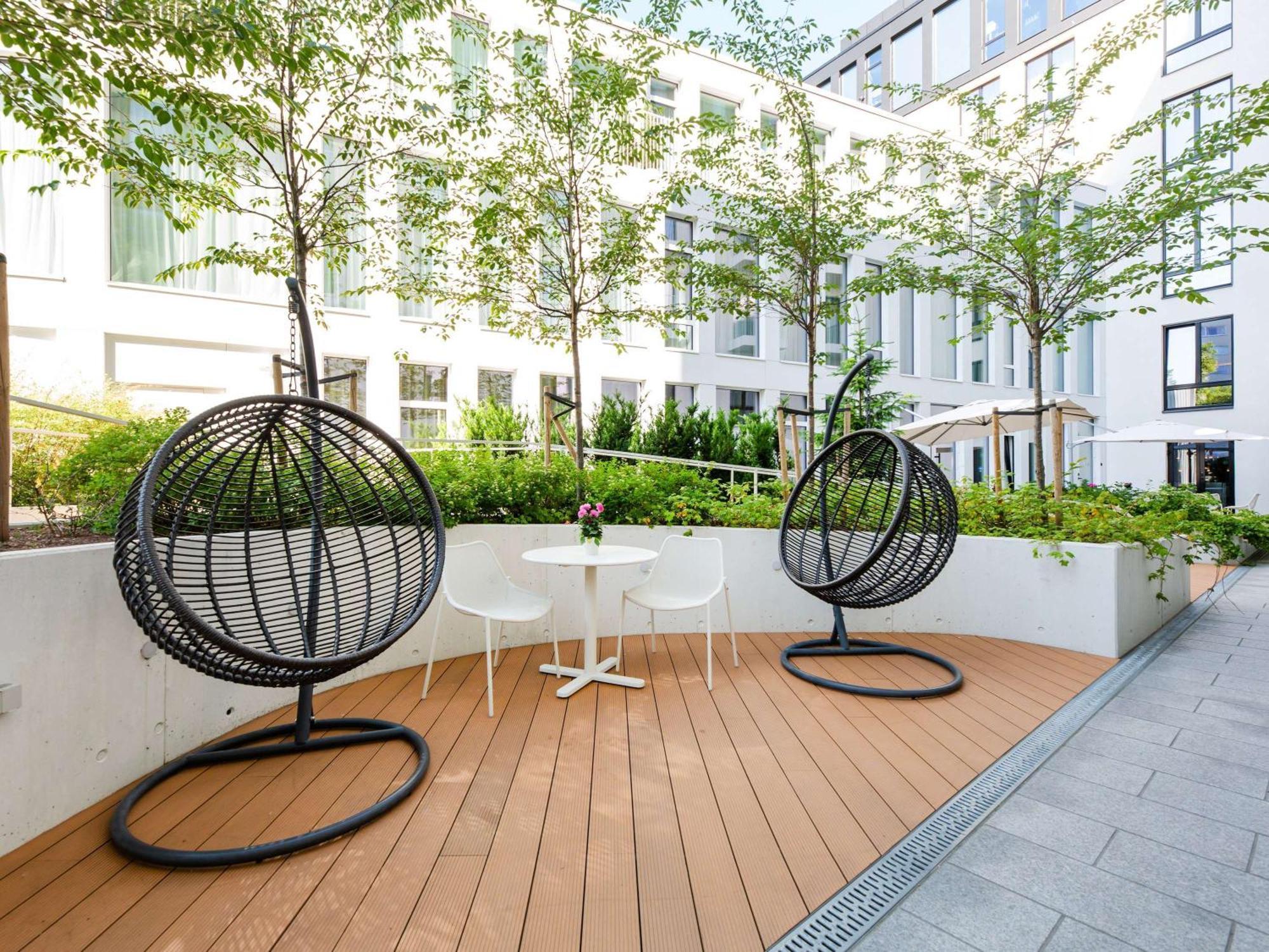 Movenpick Hotel Tallin Exterior foto