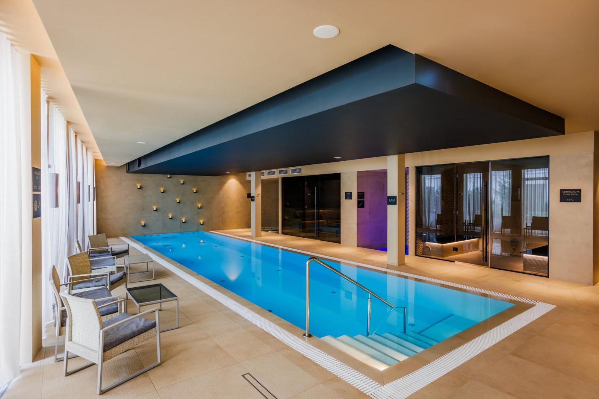 Movenpick Hotel Tallin Exterior foto